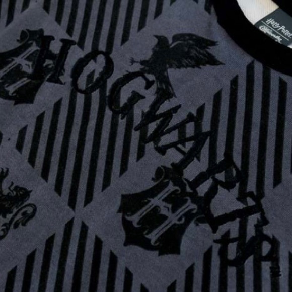 Harry Potter UNISEX CAKE WORTHY Sweater Small - Picture 3 of 7